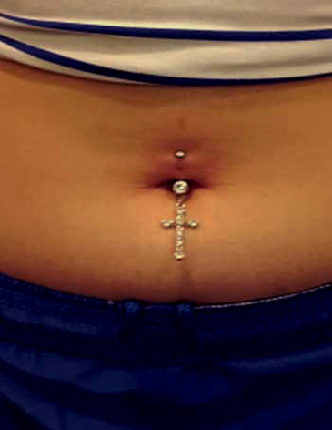 Bellly Mr Smith Bali Piercing